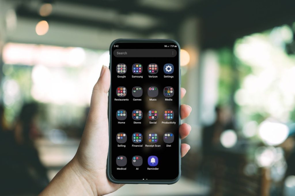 Smartphone showing calendar and notes apps